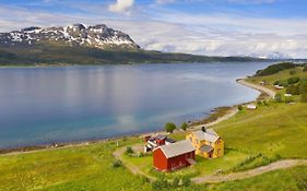 Andorja En Idyllisk Perle Naer Lofoten